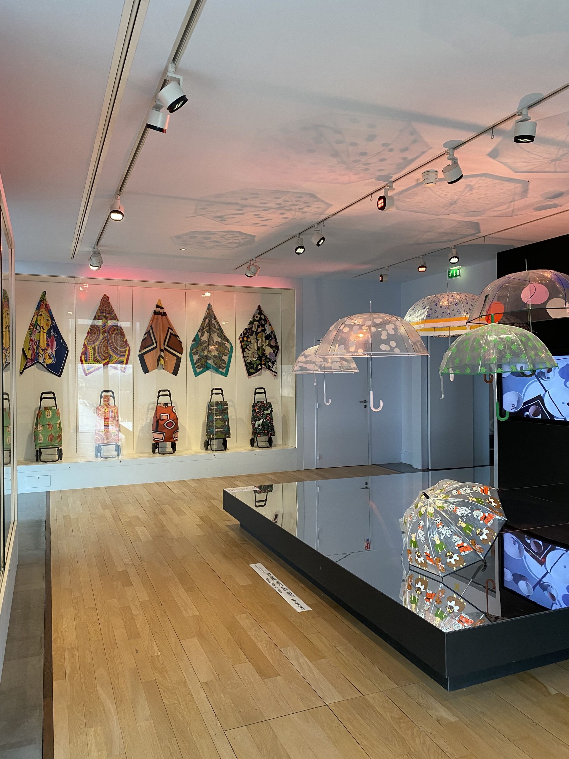 Musée des arts décoratifs : Monoprix, un design accessible ? - La Perle