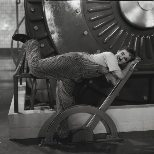Charlie Chaplin dans Les Temps modernes, 1936 © Roy Export S.AS.